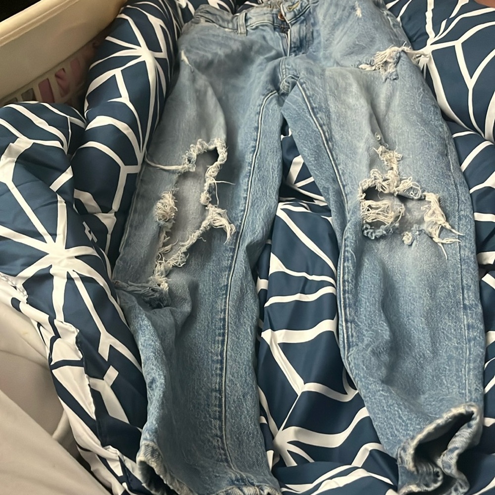 Ripped jeans